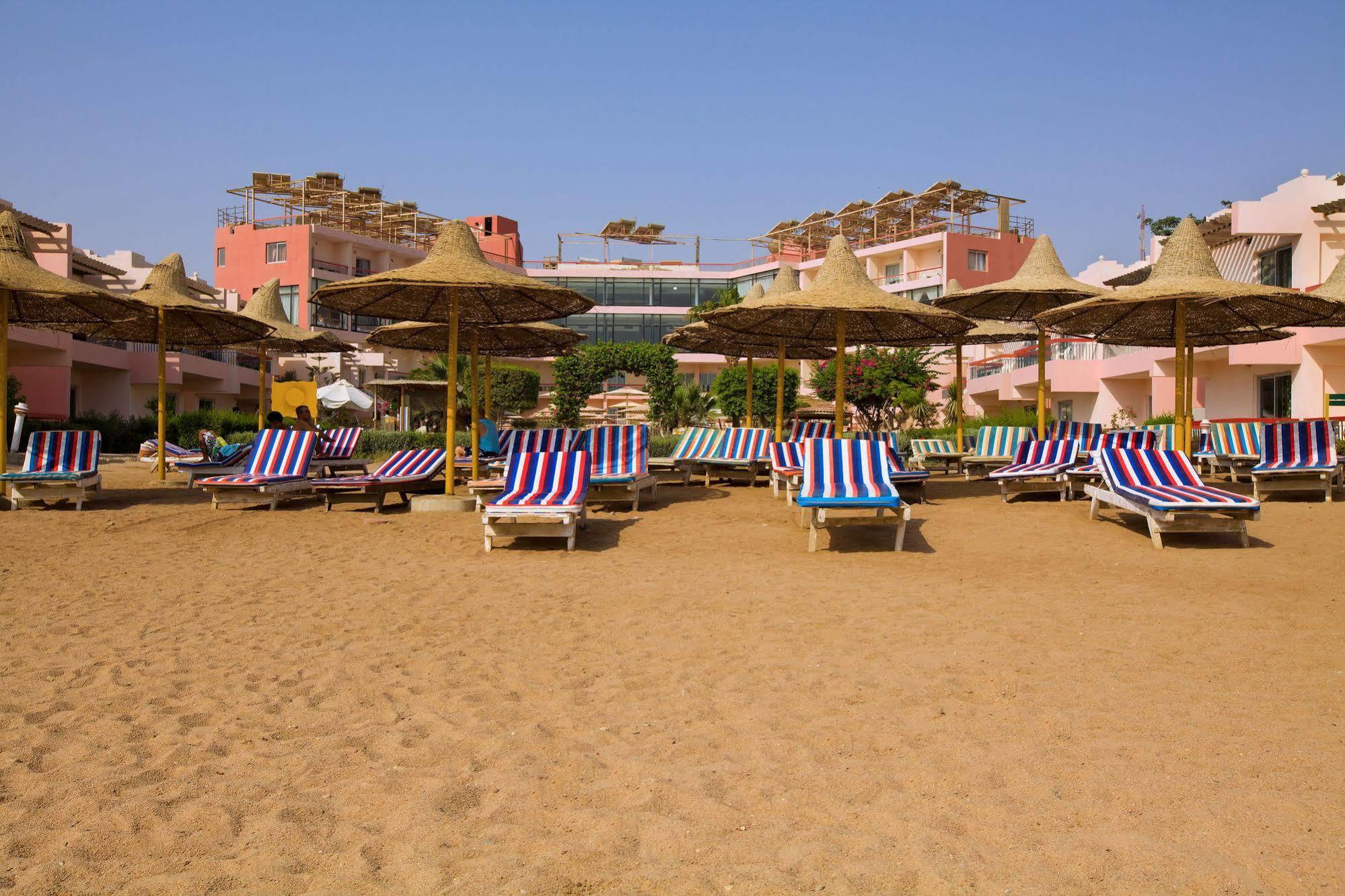 Beirut Hotel Hurghada Esterno foto